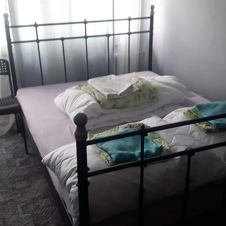 Motylek 2 Apartment Lodź Bagian luar foto