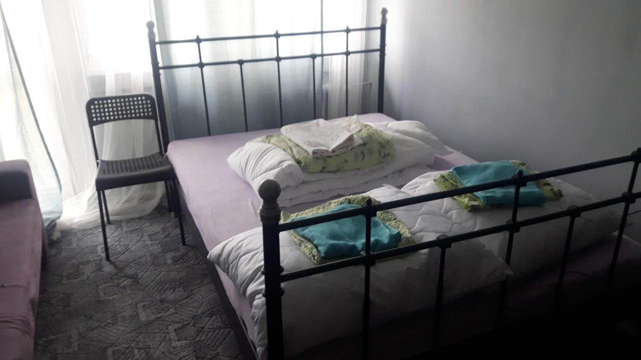 Motylek 2 Apartment Lodź Bagian luar foto